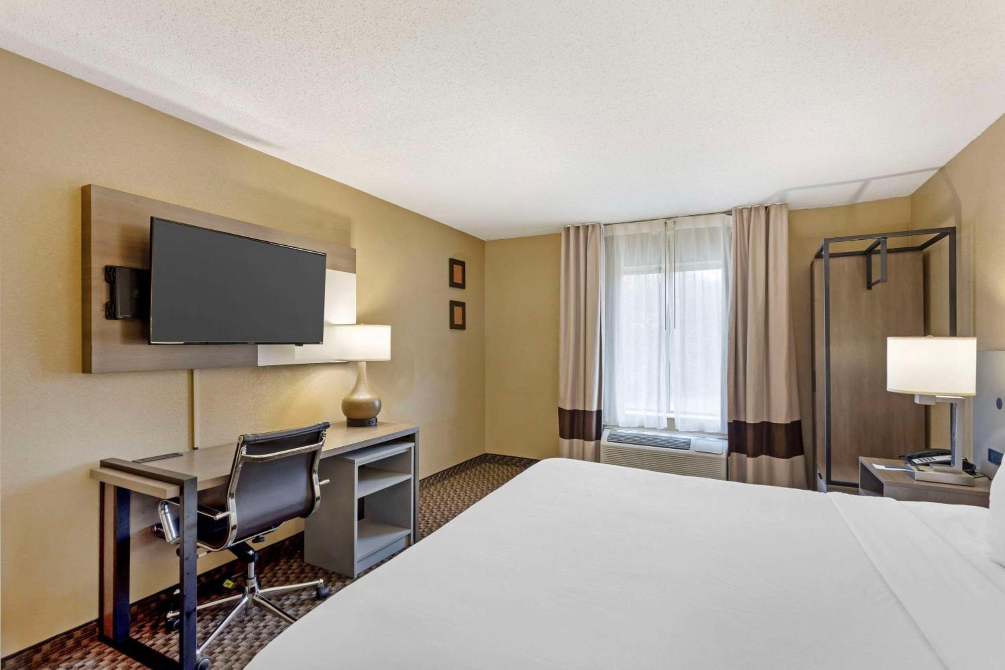 Comfort Inn & Suites Carneys Point Dış mekan fotoğraf
