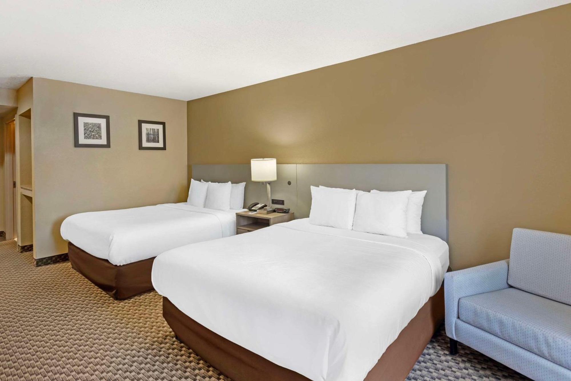 Comfort Inn & Suites Carneys Point Dış mekan fotoğraf