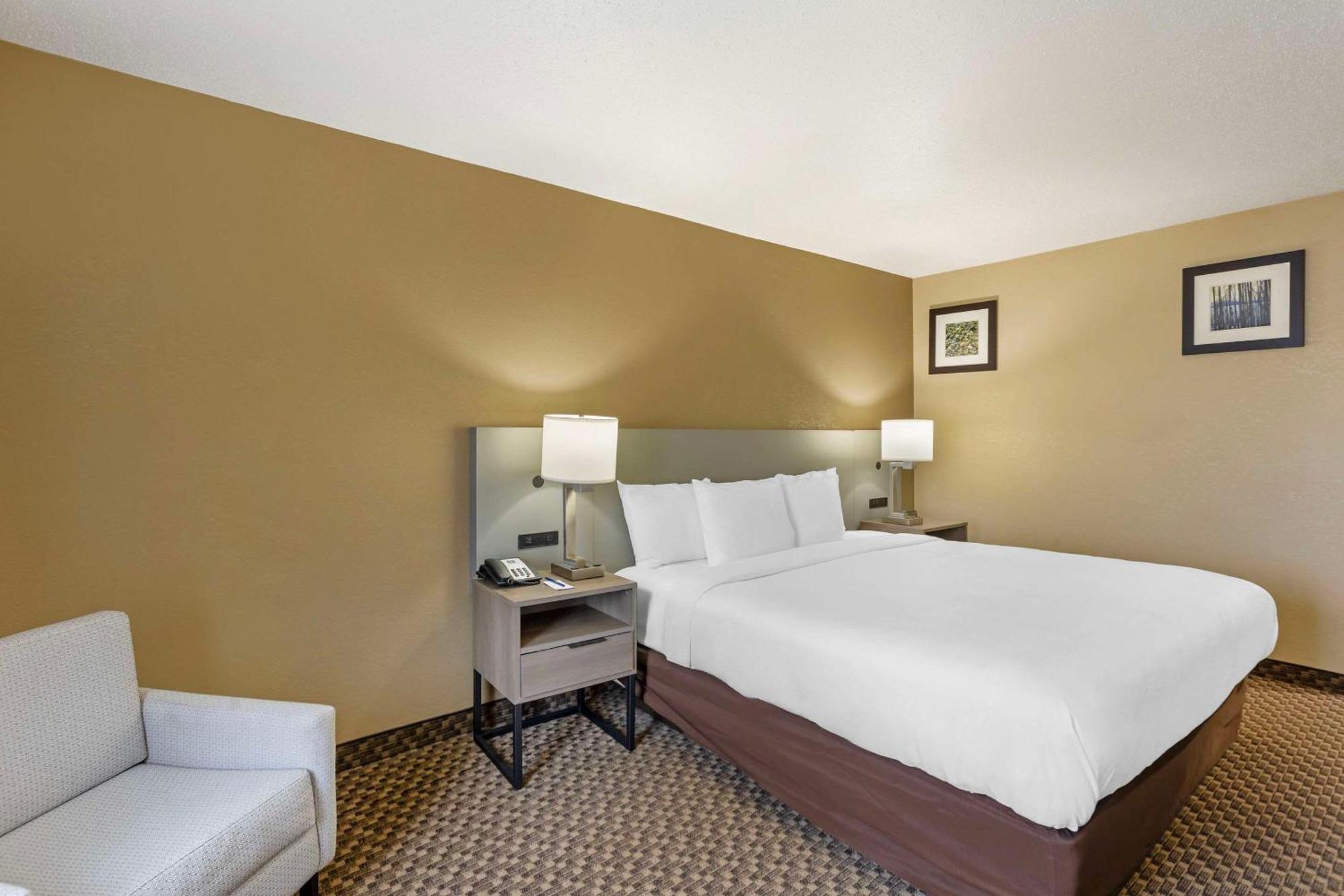 Comfort Inn & Suites Carneys Point Dış mekan fotoğraf