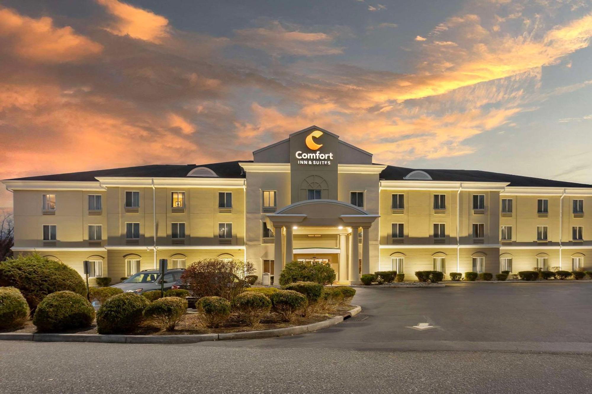 Comfort Inn & Suites Carneys Point Dış mekan fotoğraf
